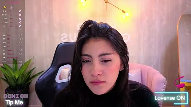 Zoe Blaze A online show from December 5, 2025, 12:15 pm