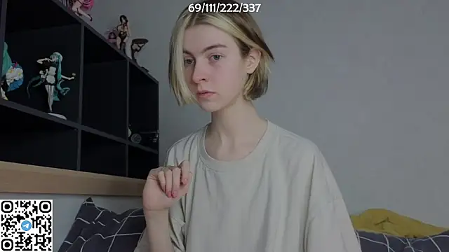 Snapshot of bertamimi chatting on December 3, 2025, 6:29 pm bertamimi online show from December 3, 2025, 6:29 pm