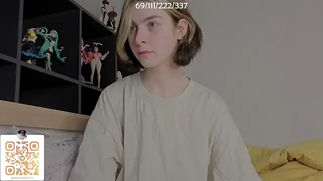 Snapshot of bertamimi chatting on September 30, 2025, 5:41 pm bertamimi online show from September 30, 2025, 5:41 pm