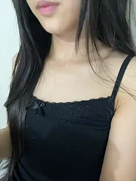 Snapshot of Desi_sara chatting on June 3, 2026, 2:44 pm Desi sara online show from June 3, 2026, 2:44 pm