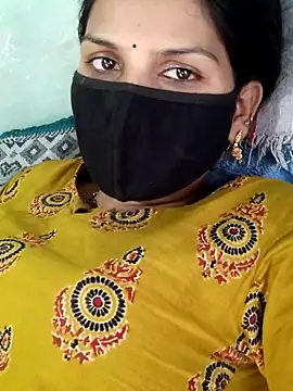 Snapshot of poojam93 chatting on September 9, 2025, 2:54 am poojam93 online show from September 9, 2025, 2:54 am