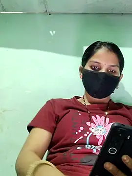 Snapshot of poojam93 chatting on September 20, 2025, 2:55 pm poojam93 online show from September 20, 2025, 2:55 pm