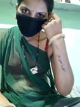 Snapshot of poojam93 chatting on September 9, 2025, 4:38 pm poojam93 online show from September 9, 2025, 4:38 pm