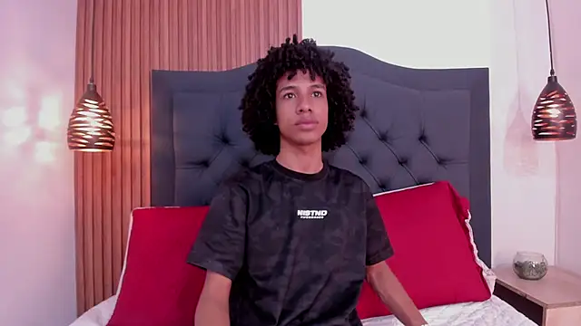 Johan gz  online show from April 14, 2026, 11:37 am