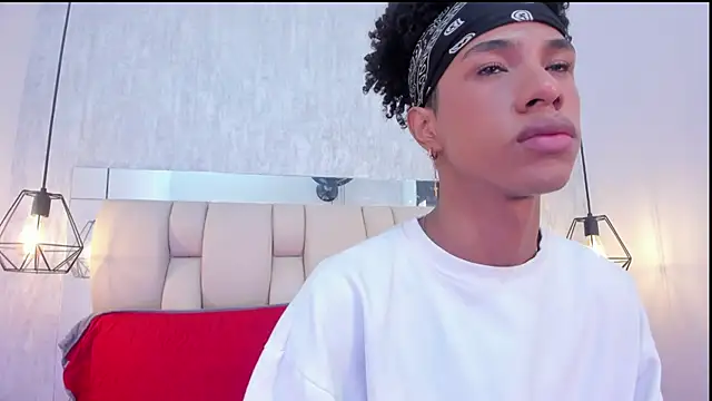 Johan gz  online show from February 26, 2026, 11:43 am