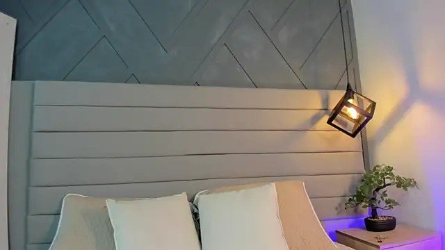 Johan gz  online show from November 29, 2025, 7:36 pm