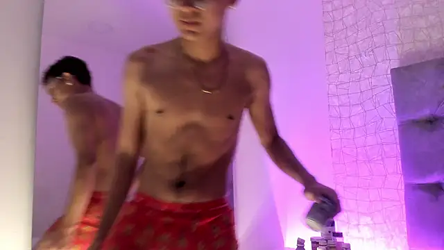 Lucien Gray  online show from December 3, 2025, 3:00 pm