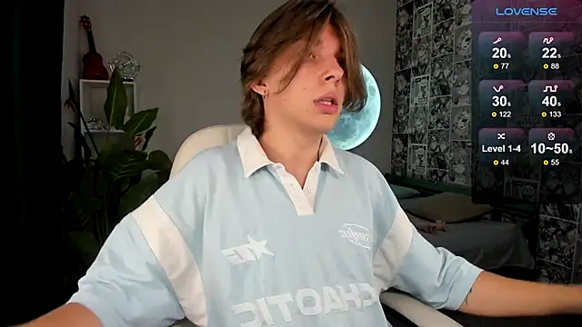 Snapshot of Robby_Manson chatting on September 8, 2025, 9:03 pm Robby Manson online show from September 8, 2025, 9:03 pm