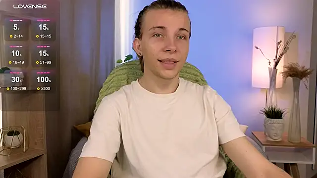 Snapshot of Robby_Manson chatting on November 8, 2025, 7:56 am Robby Manson online show from November 8, 2025, 7:56 am