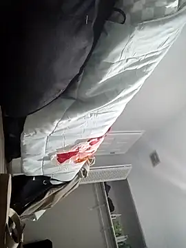 sarahkat86 online show from February 28, 2026, 11:15 pm