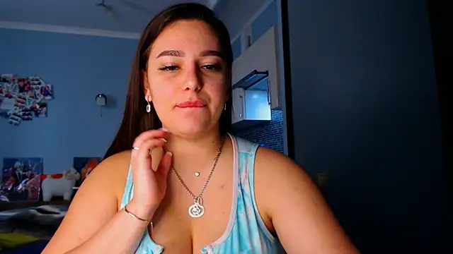 NikiWhite online show from September 9, 2025, 9:41 am