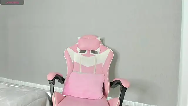 Snapshot of kendal_hot01 chatting on November 24, 2025, 6:08 pm kendal hot01 online show from November 24, 2025, 6:08 pm