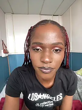 Trans fairy online show from February 15, 2026, 2:27 pm