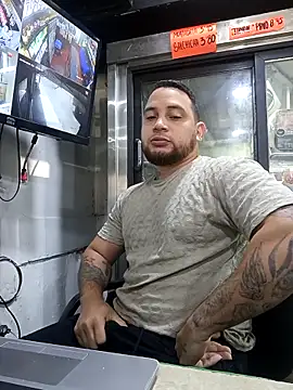 Snapshot of Catire10_ chatting on December 15, 2025, 2:56 pm Catire10 online show from December 15, 2025, 2:56 pm