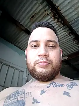 Catire10  online show from December 21, 2025, 7:15 pm