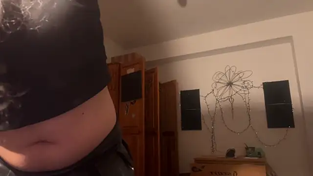 emilydee666 online show from January 11, 2026, 3:57 am