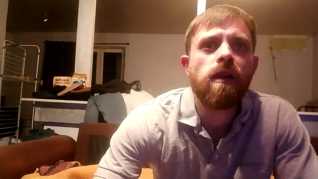 Snapshot of Bikerhot883hd chatting on December 4, 2025, 9:36 pm Bikerhot883hd online show from December 4, 2025, 9:36 pm