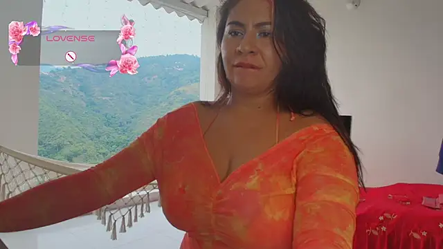 samanthahut1 online show from March 20, 2026, 9:38 pm