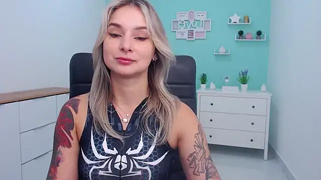 LilFleurish online show from October 30, 2025, 5:17 am