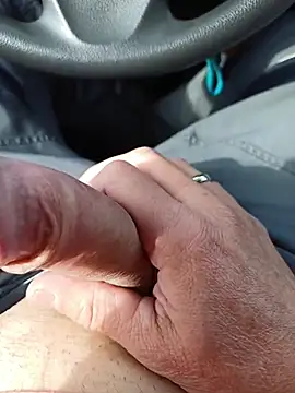 Snapshot of Micki2 chatting on October 15, 2025, 11:18 am Micki2 online show from October 15, 2025, 11:18 am