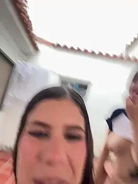 alejandrodolls online show from January 10, 2026, 9:43 pm