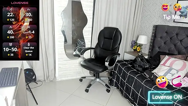 Snapshot of sweet__vanessa1 chatting on September 9, 2025, 3:49 am sweet vanessa1 online show from September 9, 2025, 3:49 am