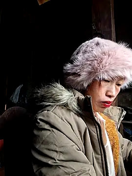 ngocngoc cute online show from November 5, 2025, 12:58 am