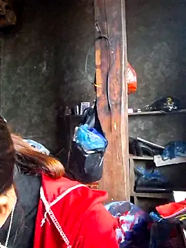 ngocngoc cute online show from November 1, 2025, 2:40 am