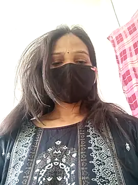 Snapshot of soni_yhakur chatting on April 15, 2026, 3:23 am soni yhakur online show from April 15, 2026, 3:23 am