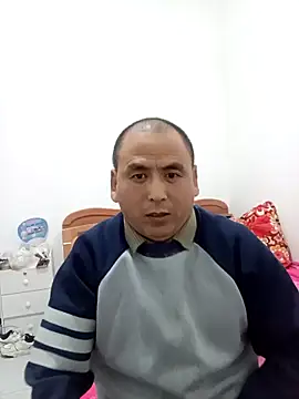 Snapshot of CWQ123 chatting on October 18, 2025, 2:19 pm CWQ123 online show from October 18, 2025, 2:19 pm