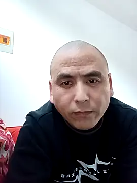 Snapshot of CWQ123 chatting on December 15, 2025, 8:20 am CWQ123 online show from December 15, 2025, 8:20 am