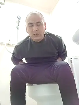 Snapshot of CWQ123 chatting on November 10, 2025, 8:19 am CWQ123 online show from November 10, 2025, 8:19 am