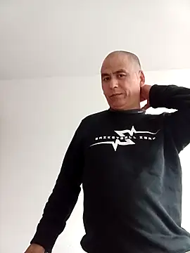 Snapshot of CWQ123 chatting on November 6, 2025, 7:56 am CWQ123 online show from November 6, 2025, 7:56 am