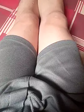 Snapshot of Brongiep chatting on November 23, 2025, 5:39 am Brongiep online show from November 23, 2025, 5:39 am