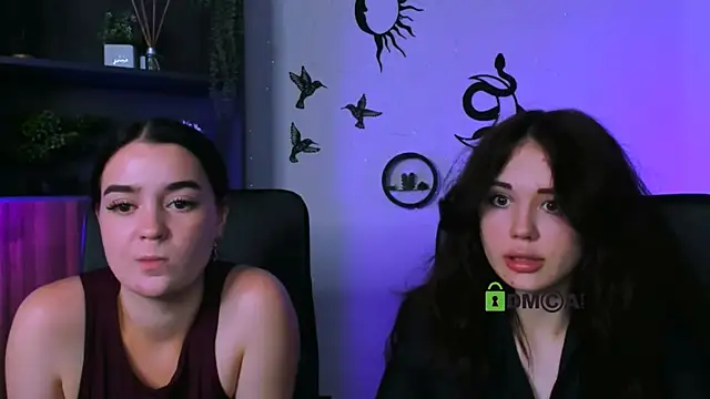 riley sanders online show from July 19, 2026, 7:43 pm