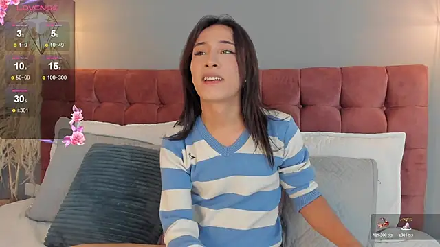 Snapshot of victoria_decapri chatting on December 22, 2025, 9:04 pm victoria decapri online show from December 22, 2025, 9:04 pm