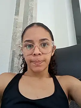 Snapshot of Britany_Sweety chatting on September 29, 2025, 6:13 pm Britany Sweety online show from September 29, 2025, 6:13 pm