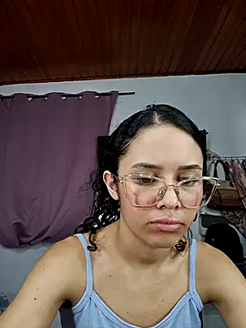 Snapshot of Britany_Sweety chatting on October 18, 2025, 8:55 pm Britany Sweety online show from October 18, 2025, 8:55 pm