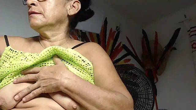 maggi hotsson online show from April 7, 2026, 1:13 pm