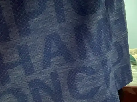 Snapshot of lahungdj12 chatting on October 31, 2025, 12:57 pm lahungdj12 online show from October 31, 2025, 12:57 pm