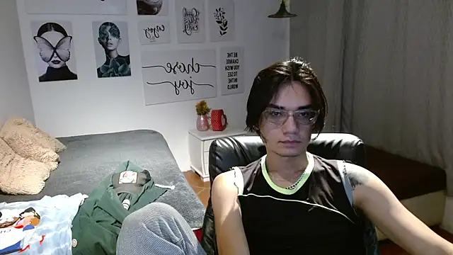 Snapshot of davoxer chatting on November 22, 2025, 2:10 am davoxer online show from November 22, 2025, 2:10 am