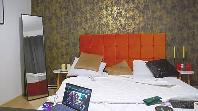 Snapshot of bignosebigcok chatting on October 28, 2025, 5:23 pm bignosebigcok online show from October 28, 2025, 5:23 pm