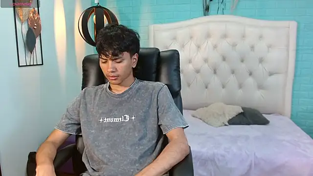 markbowie online show from April 5, 2026, 5:19 pm