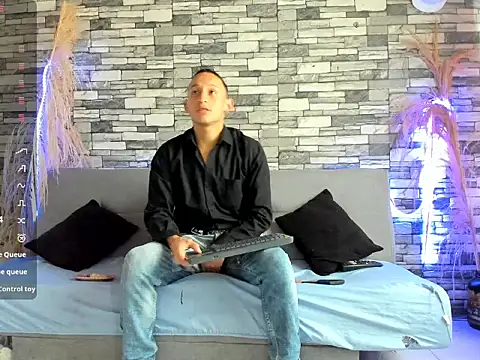 Masterblue hot online show from November 1, 2025, 6:24 pm