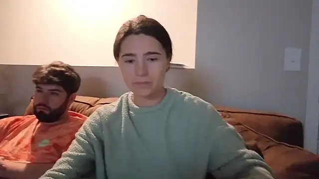 bambifarrina online show from April 15, 2026, 12:16 am