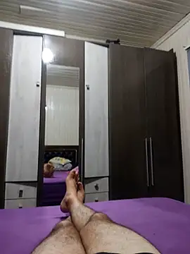 Snapshot of Gustavo198045 chatting on February 8, 2026, 2:53 am Gustavo198045 online show from February 8, 2026, 2:53 am