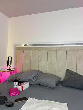 Snapshot of ZoeBarnett chatting on December 5, 2025, 6:50 pm ZoeBarnett online show from December 5, 2025, 6:50 pm