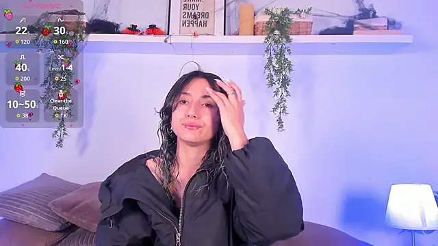 Snapshot of Vampgyal chatting on November 6, 2025, 8:35 pm Vampgyal online show from November 6, 2025, 8:35 pm