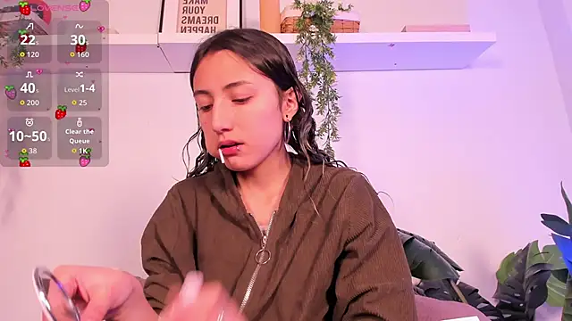 Snapshot of Vampgyal chatting on December 15, 2025, 11:10 pm Vampgyal online show from December 15, 2025, 11:10 pm