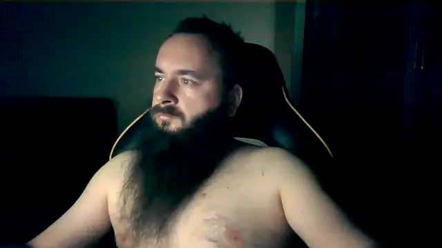 Snapshot of LondonMan1988 chatting on February 18, 2026, 5:09 pm LondonMan1988 online show from February 18, 2026, 5:09 pm